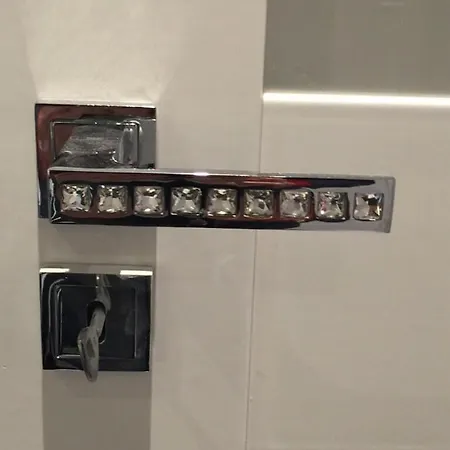 Red&white Lower Ground Floor * Krakkó