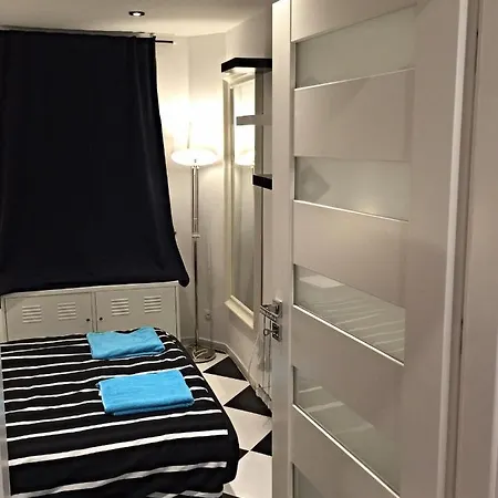 Apartamento Red&white Lower Ground Floor Cracovia